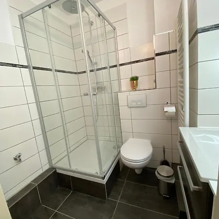 Apartment In Uninaehe Lubeck Exterior photo